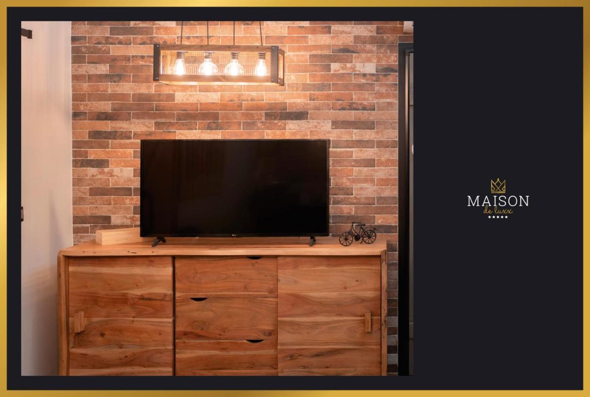 Maison De Luxx A2 Лариса Екстер'єр фото